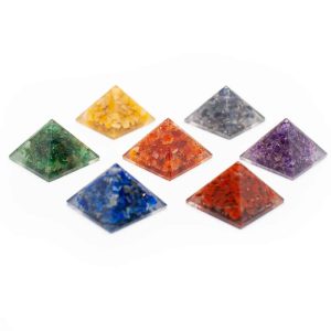 Lot de 7 Mini Pyramides Chakras Orgonite (25 mm)